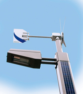 3.風力発電と太陽光発電を利用した外灯